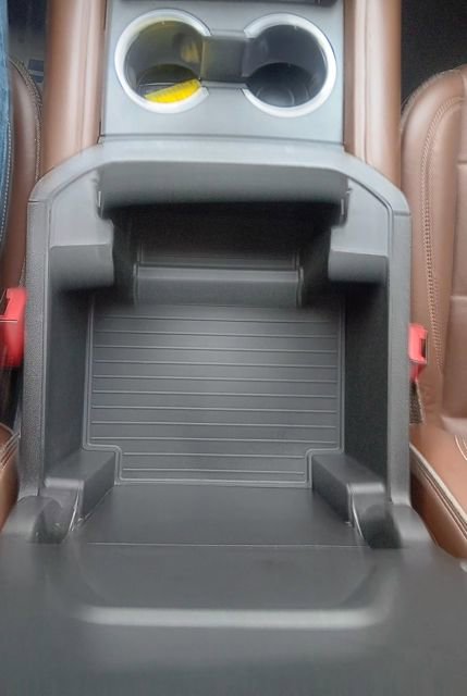 Used 2021 Chevrolet Suburban High Country image 21