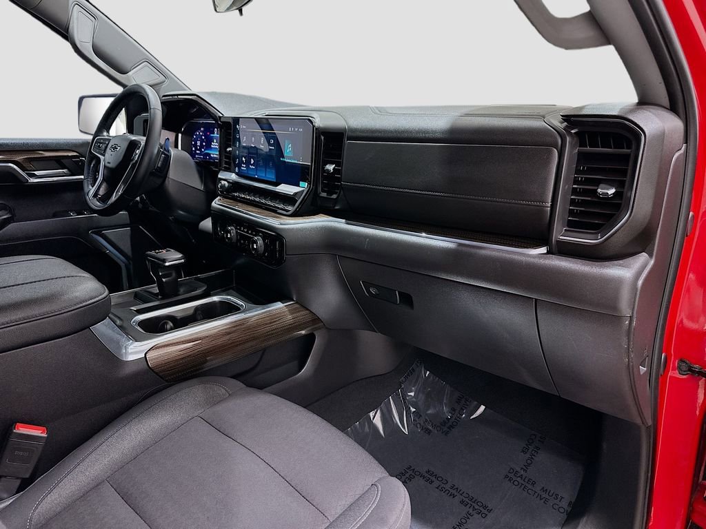 Used 2024 Chevrolet Silverado 1500 LT Trail Boss w/ Protection Package AWD/4WD image 30