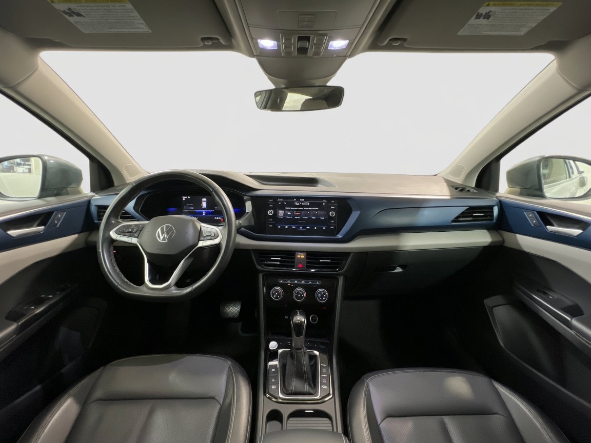 Used 2023 Volkswagen Taos SE w/ Panoramic Sunroof Package AWD/4WD image 16