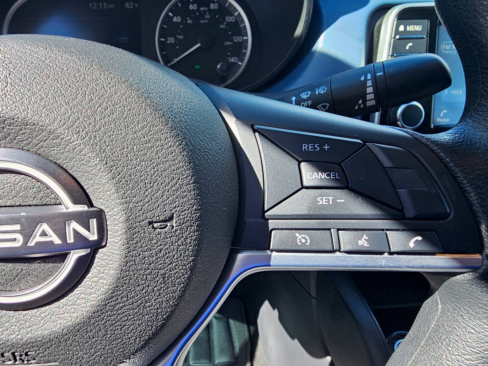 Used 2025 Nissan Versa SV FWD image 18