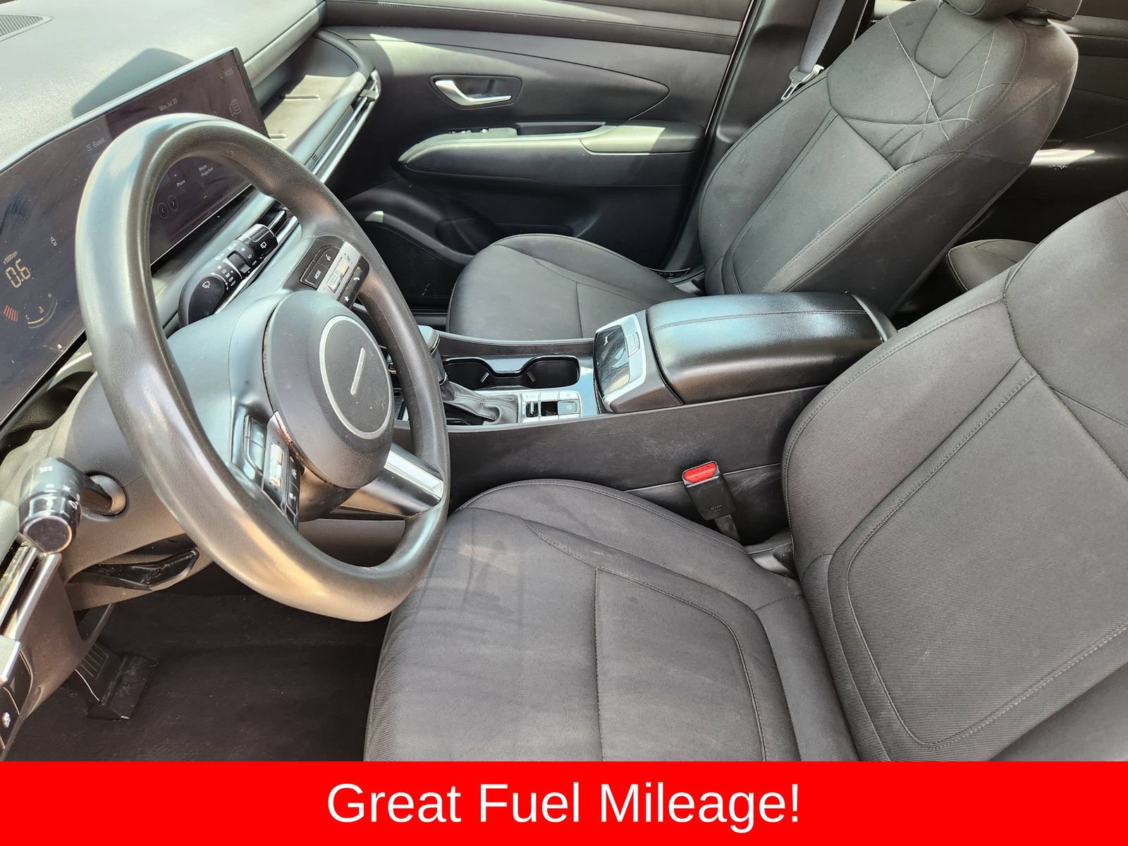 Used 2025 Hyundai Tucson SE FWD image 17