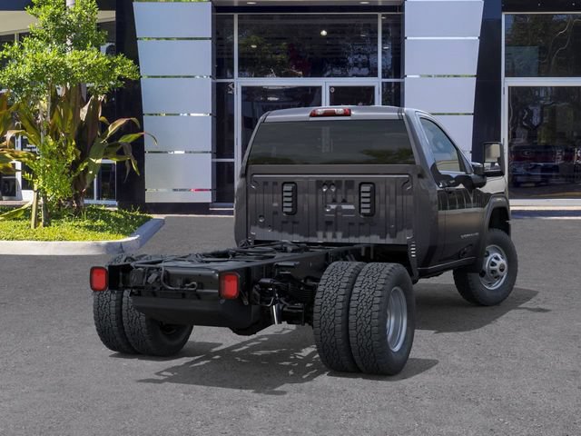 New 2025 GMC Sierra 3500 Pro w/ Convenience Package AWD/4WD image 4