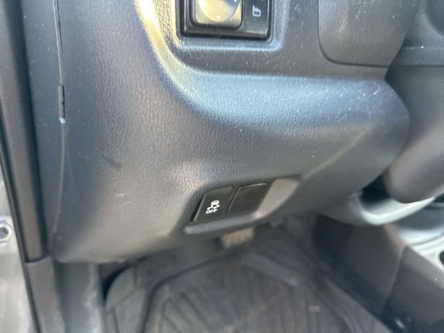 Used 2015 Nissan Versa Note SV image 18