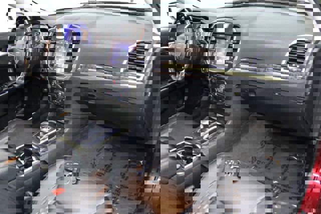 Used 2016 Chrysler 300 C image 23