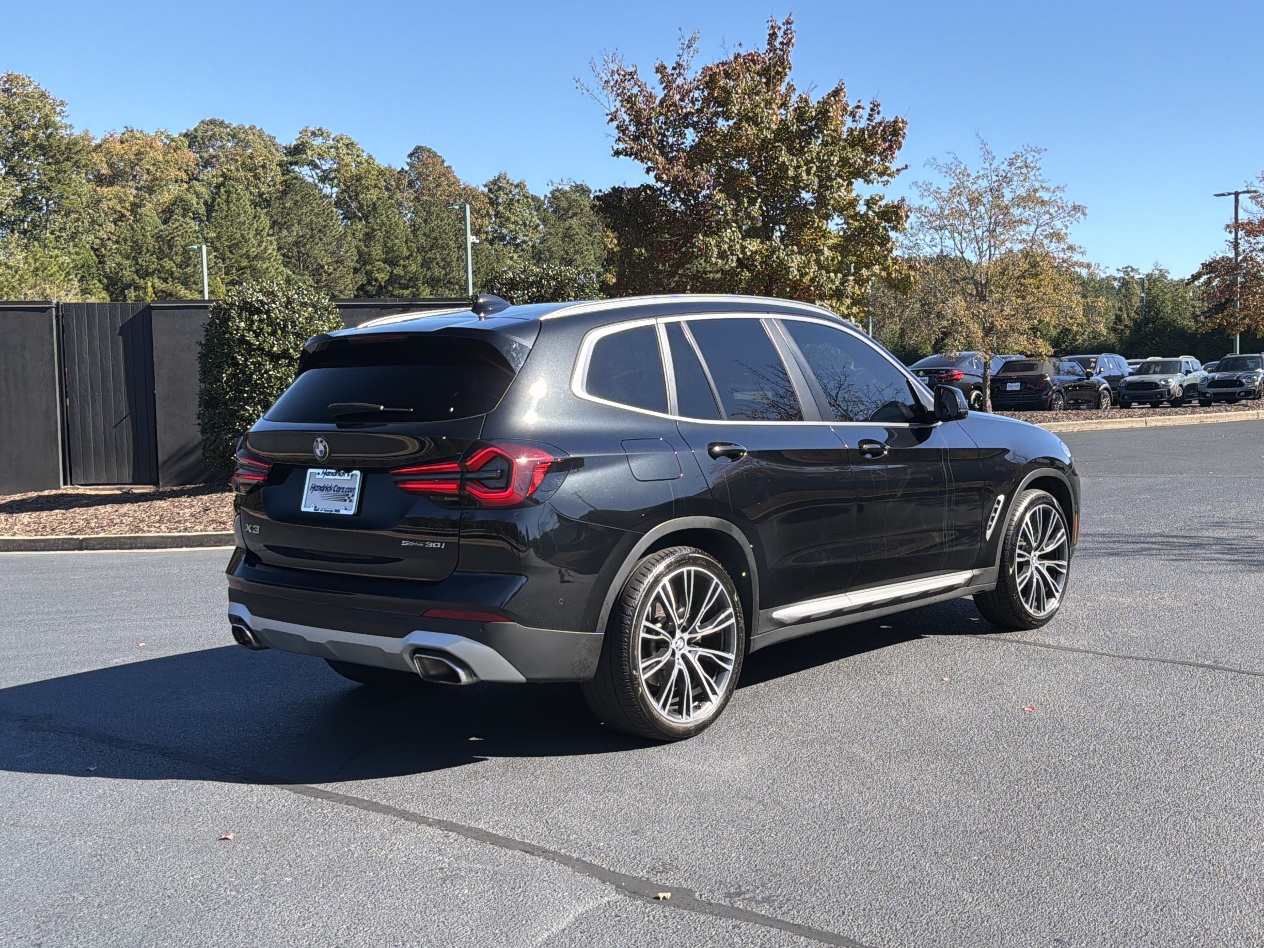 Used 2024 BMW X3 sDrive30i w/ Convenience Package w/ZPA RWD image 3