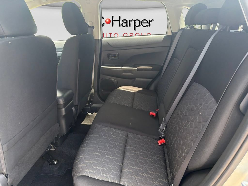Used 2025 Mitsubishi Outlander Sport ES AWD/4WD image 15