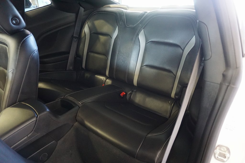 Used 2022 Chevrolet Camaro LT w/ Technology Package image 21