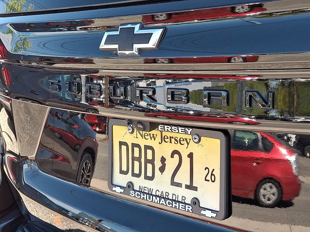 Used 2026 Chevrolet Suburban LT w/ Comfort Package AWD/4WD image 30