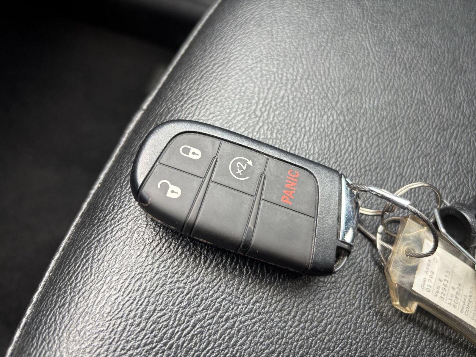 Used 2025 Jeep Compass Limited AWD/4WD image 25