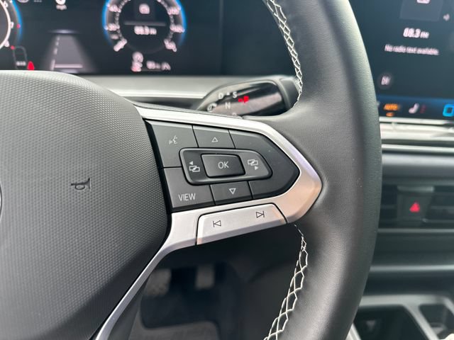 Certified 2025 Volkswagen Tiguan SE AWD/4WD image 19