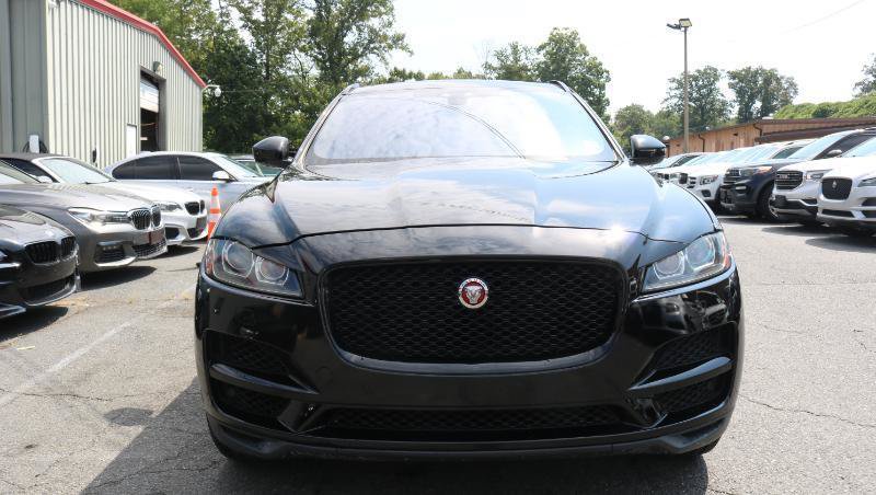 Used 2020 Jaguar F-PACE Premium AWD/4WD image 2