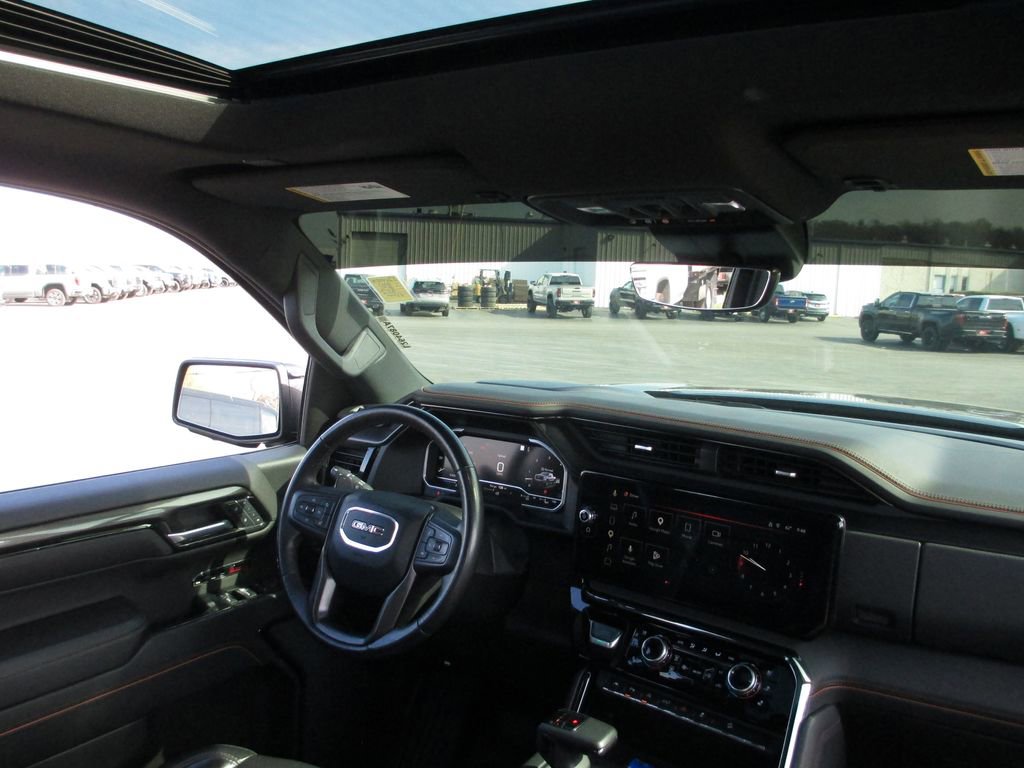 Used 2023 GMC Sierra 1500 AT4 w/ Technology Package image 29