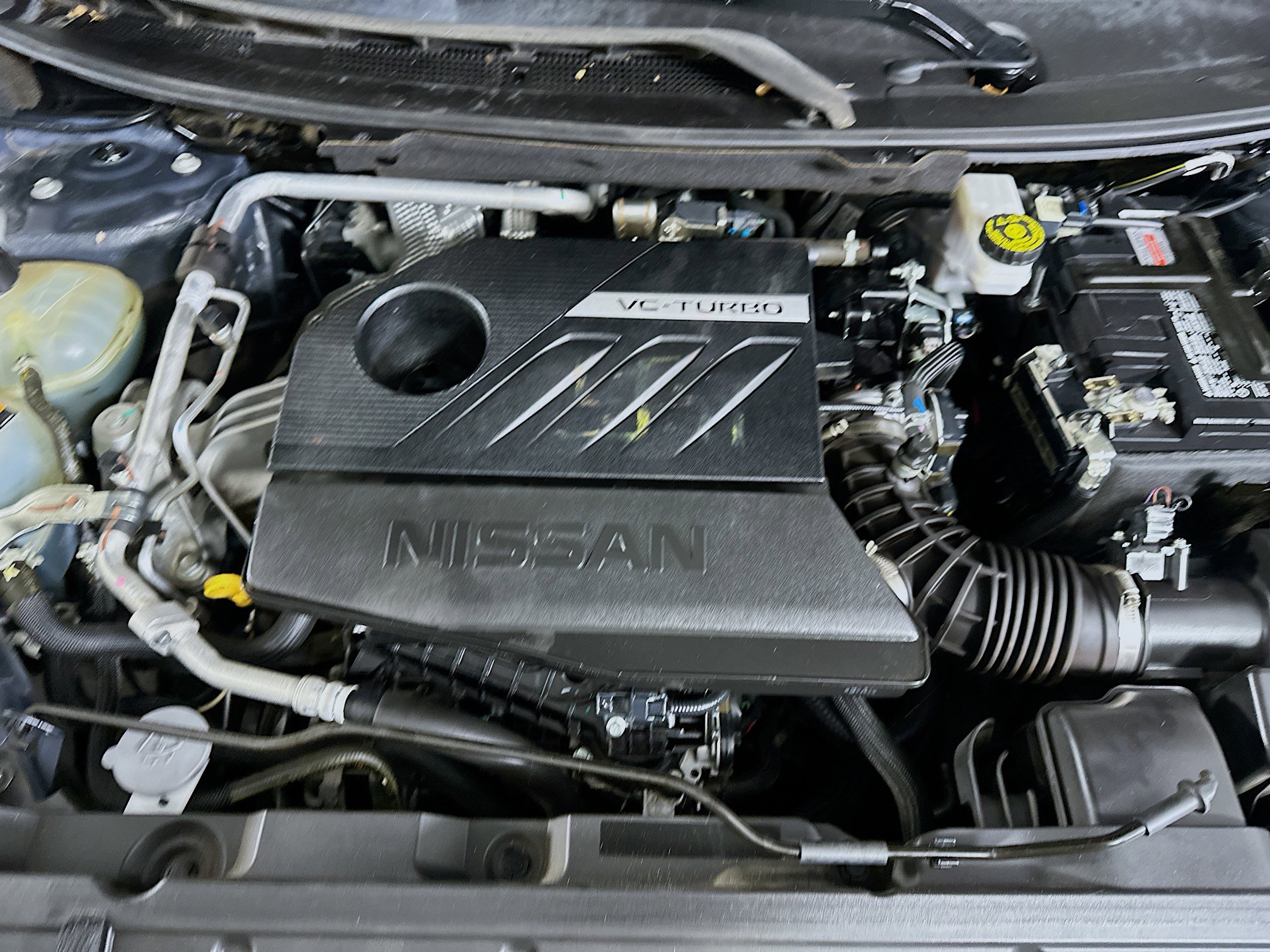 Used 2023 Nissan Rogue SV image 32