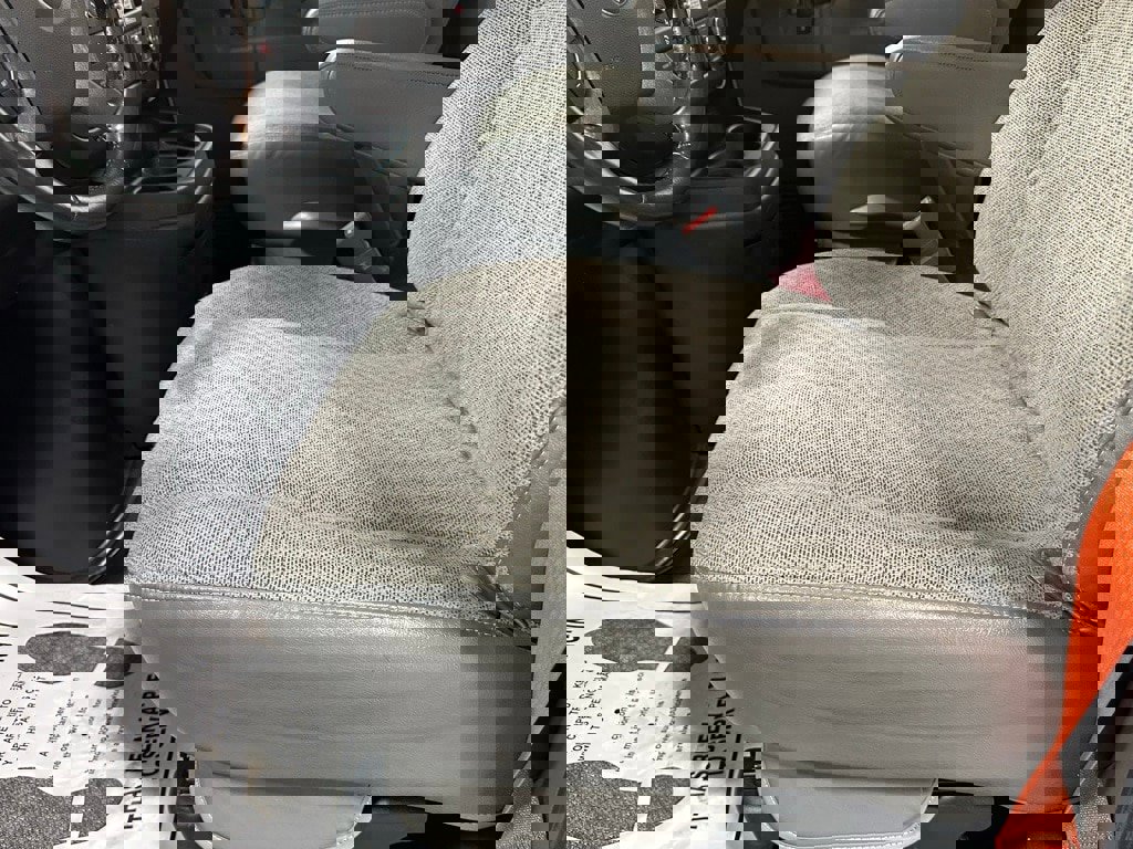 Used 2022 Chevrolet Express 3500 w/ Power Convenience Package image 14