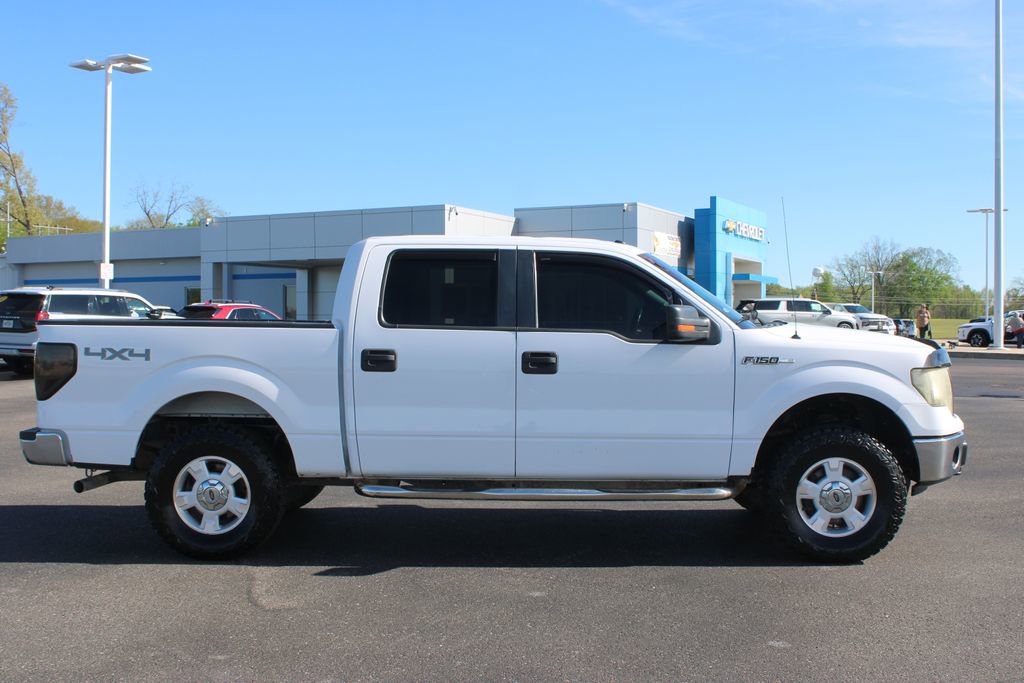 Used 2014 Ford F150 XLT w/ Equipment Group 301A Mid AWD/4WD image 11