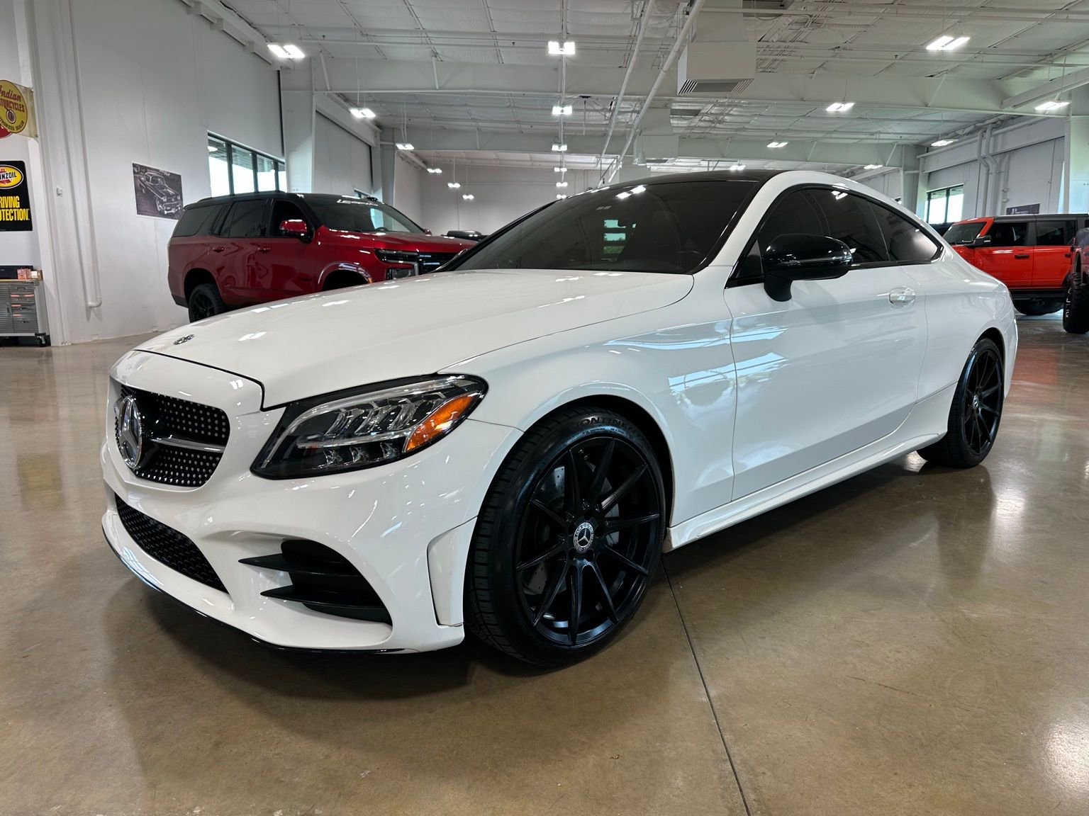 Used 2019 Mercedes-Benz C 300 Coupe image 3