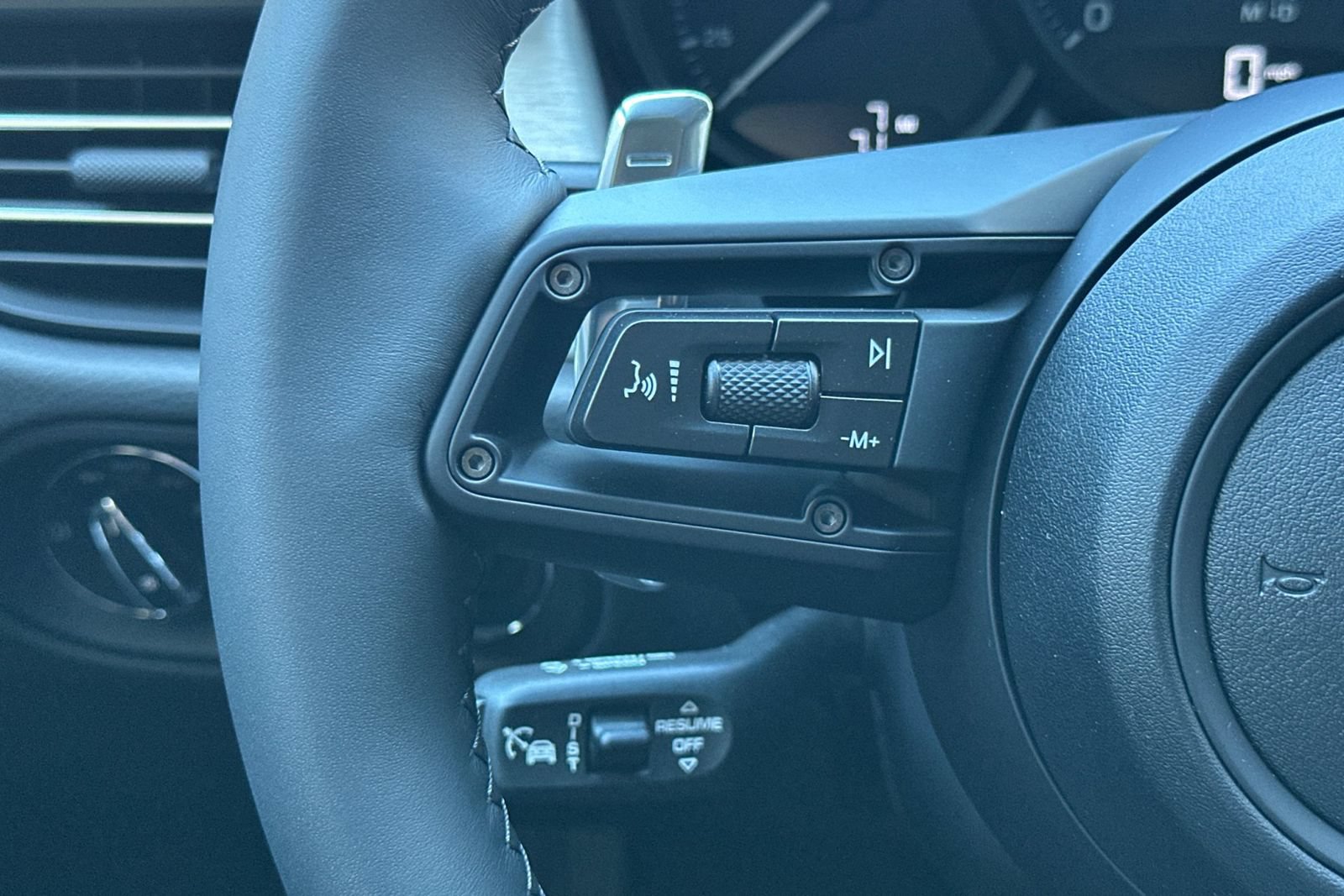 New 2026 Porsche Macan AWD/4WD image 30