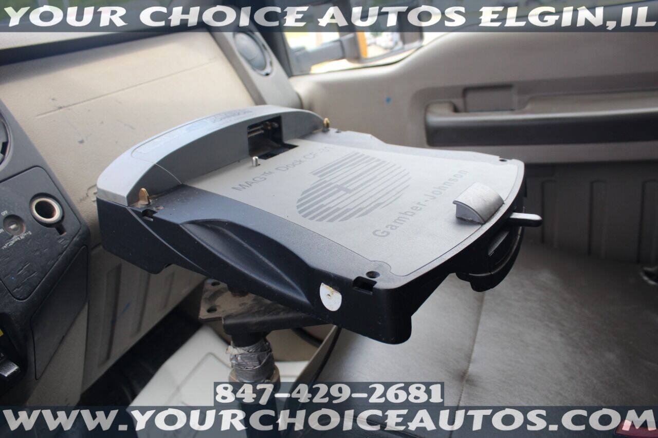 Used 2009 Ford F550 2WD Regular Cab Super Duty image 33