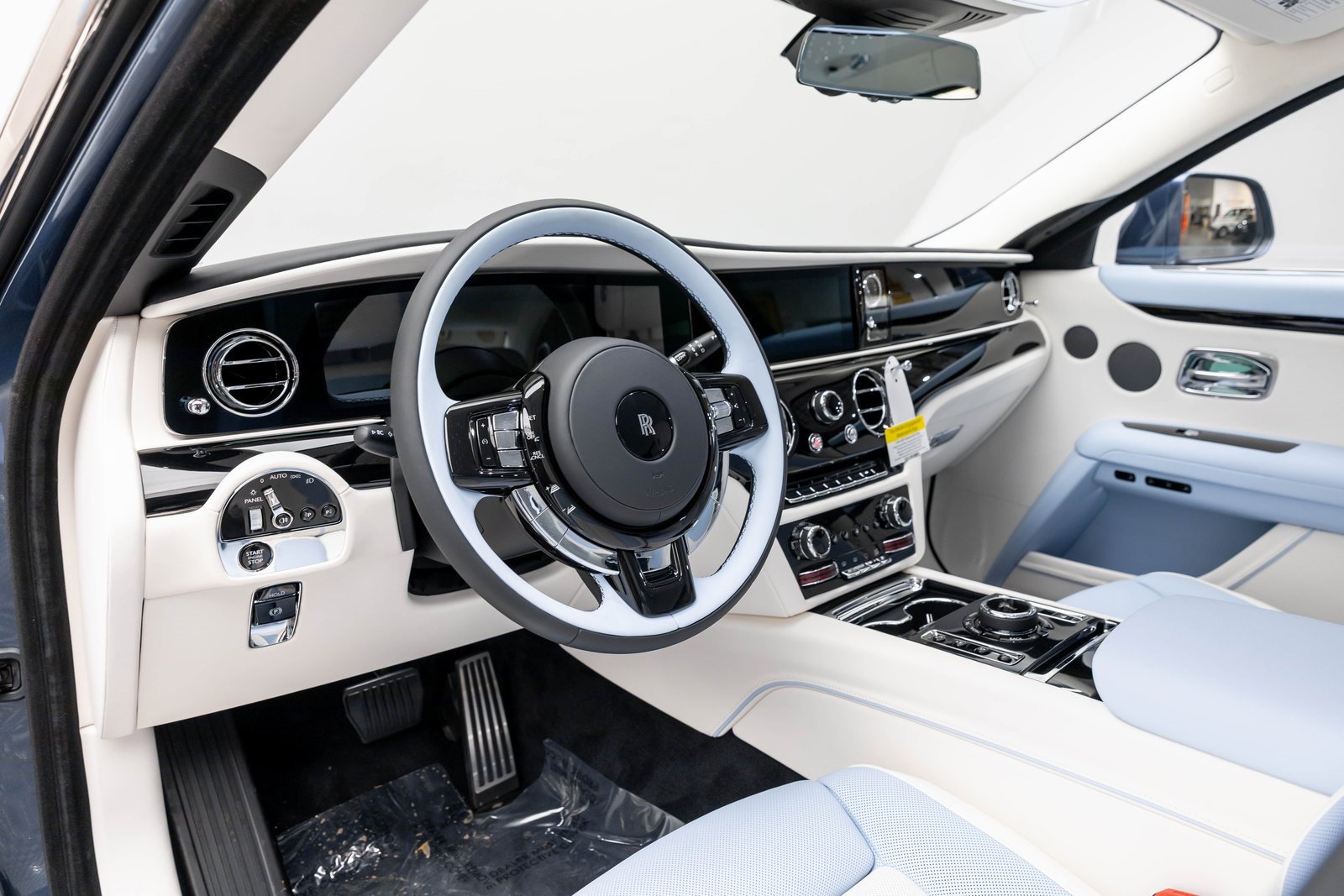 New 2026 Rolls-Royce Ghost image 15