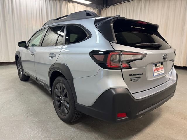 Used 2025 Subaru Outback Onyx Edition AWD/4WD image 6