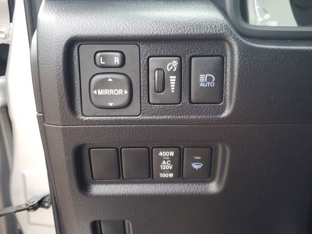 Used 2023 Toyota 4Runner TRD Off-Road AWD/4WD image 17