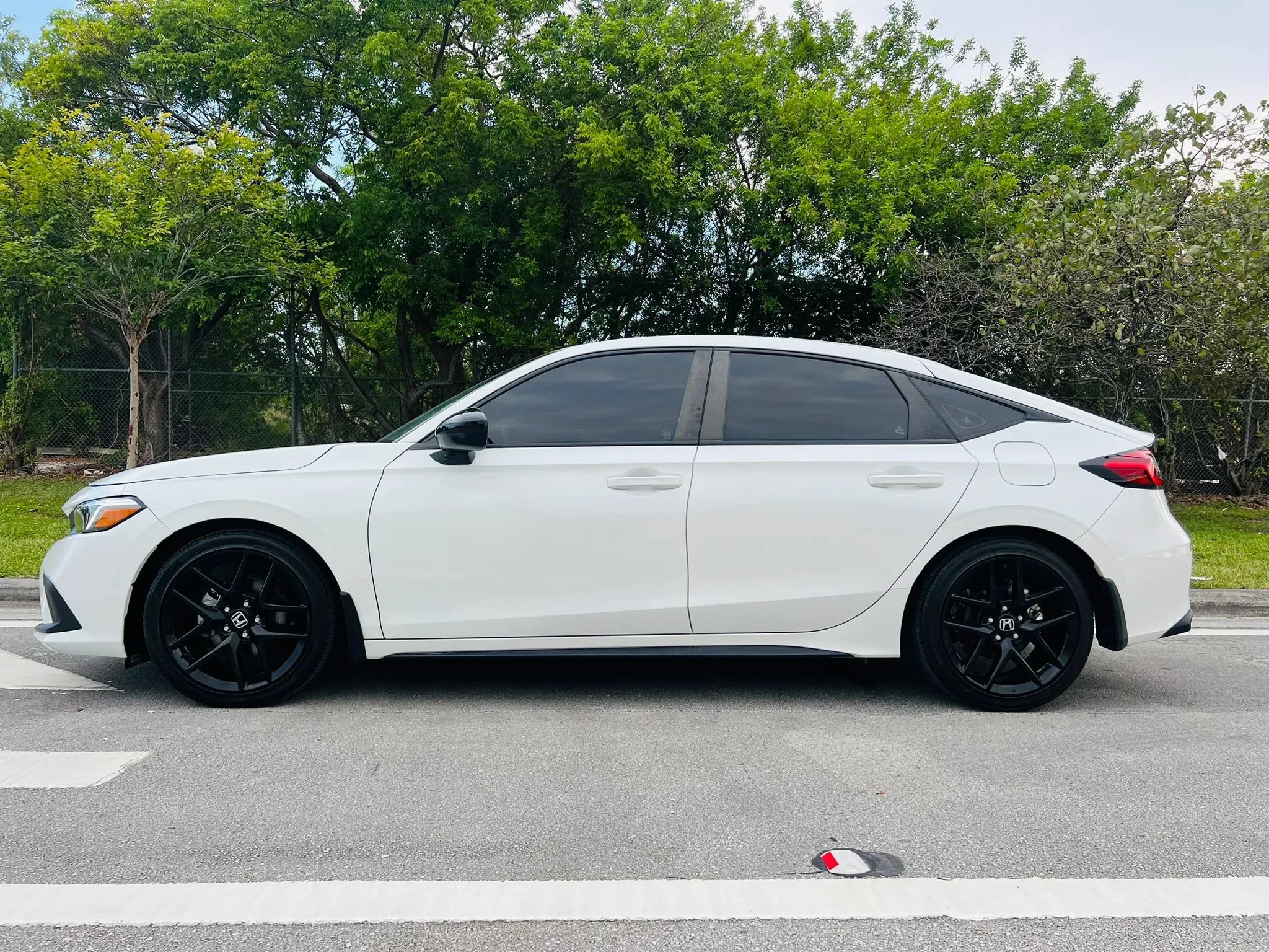 Used 2024 Honda Civic Sport image 2