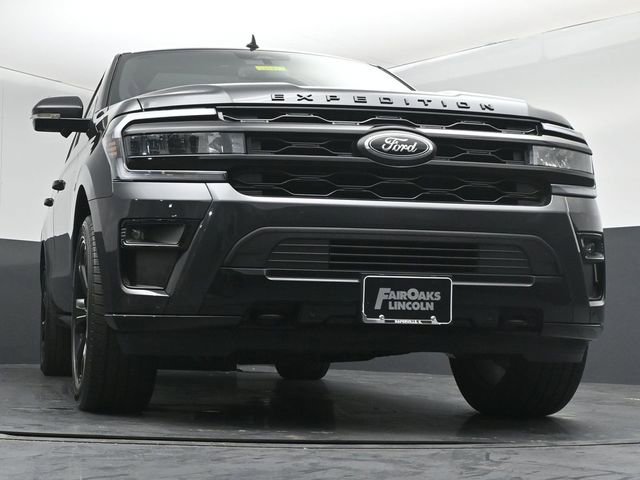 Used 2023 Ford Expedition Limited image 39