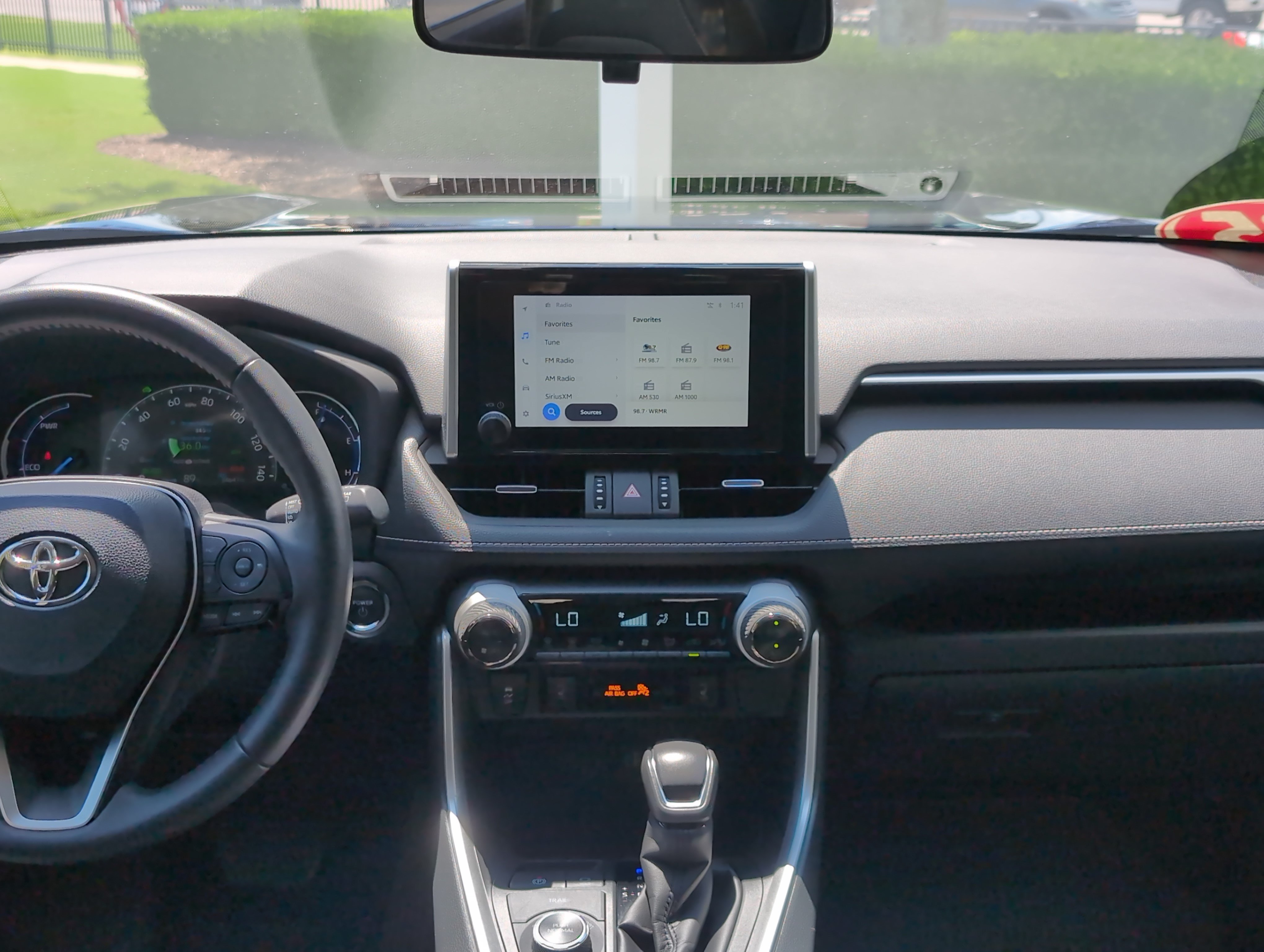 Used 2025 Toyota RAV4 XLE Premium w/ Weather Package AWD/4WD image 30