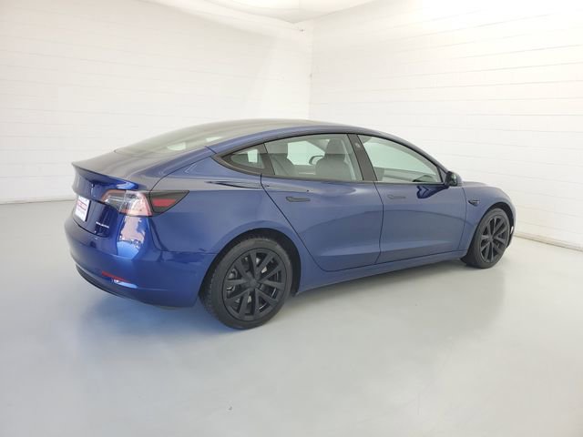 Used 2022 Tesla Model 3 Long Range AWD/4WD image 5