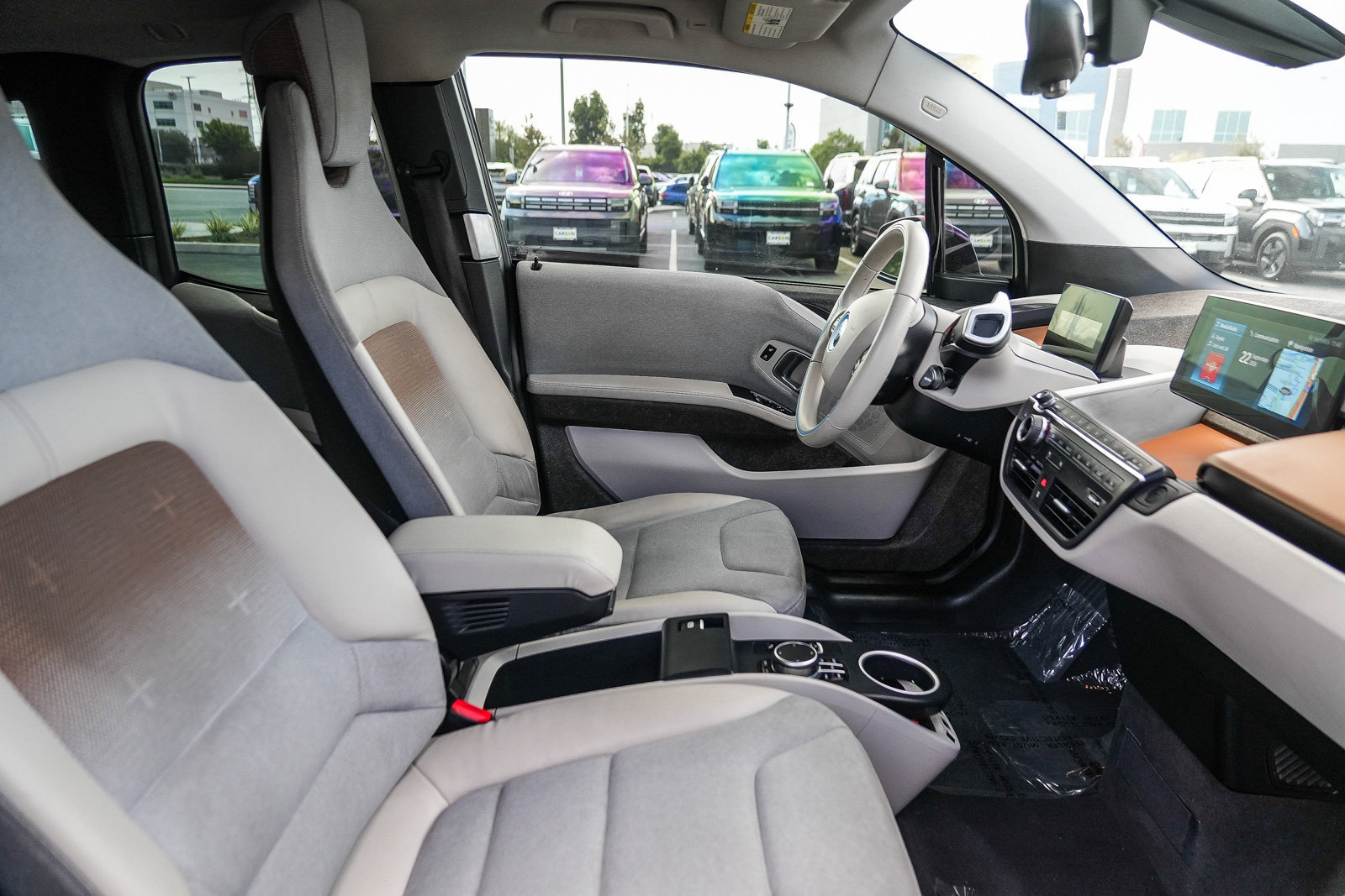 Used 2019 BMW i3 RWD image 17