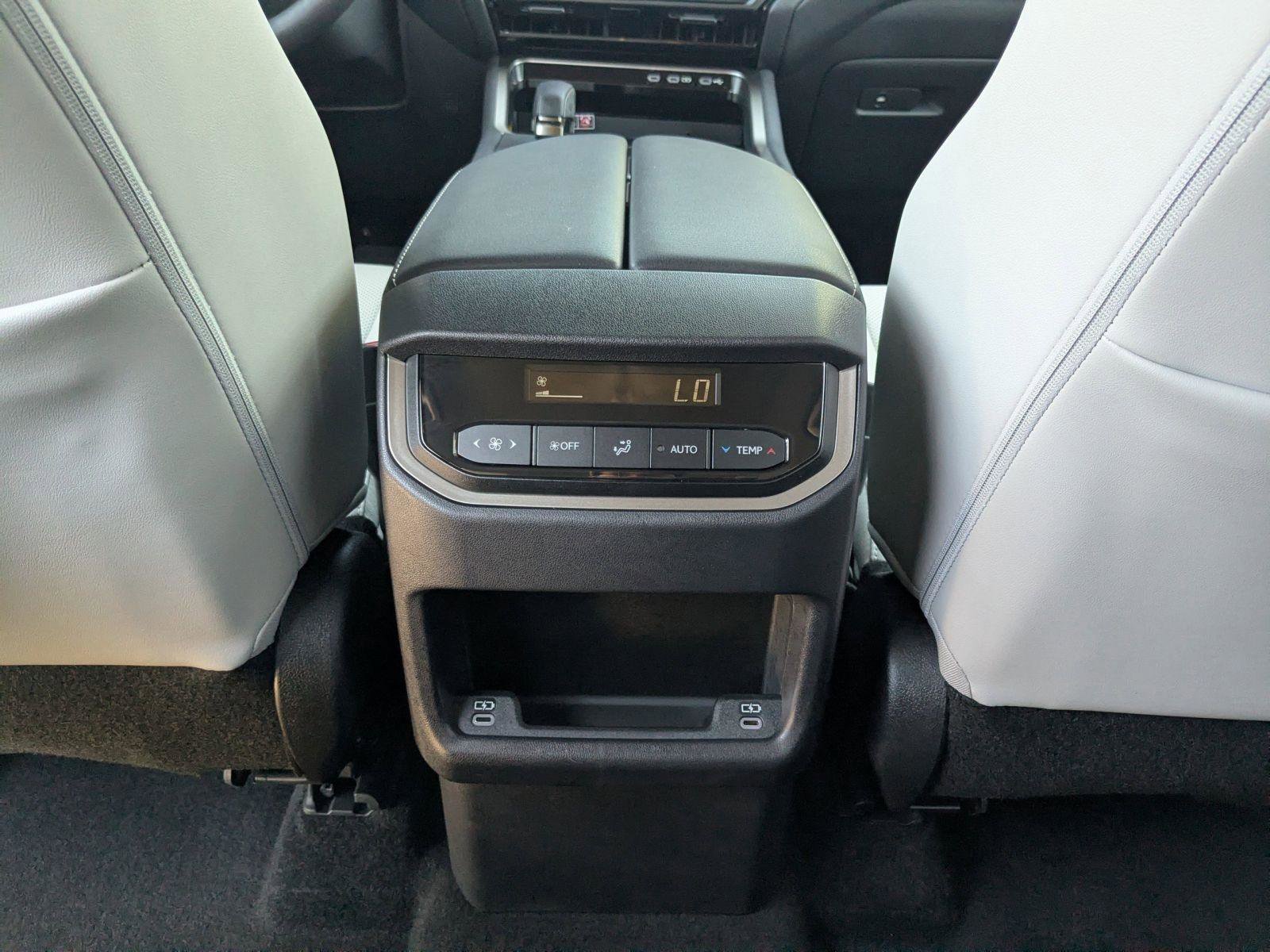Used 2026 Lexus TX 350 AWD w/ Convenience Package image 19