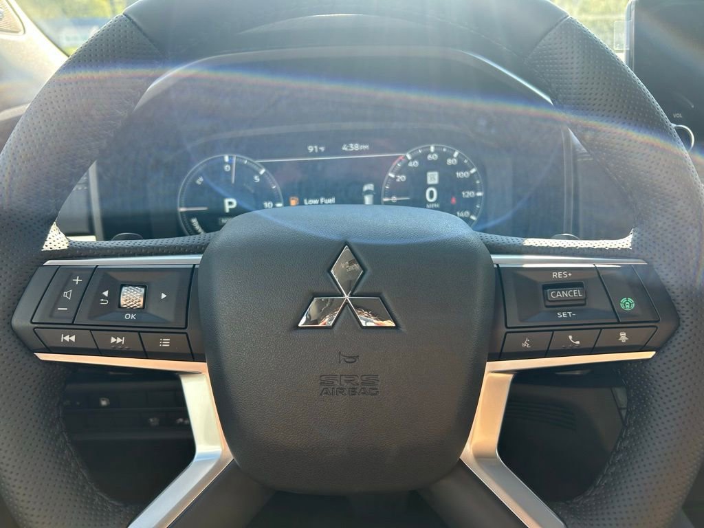New 2025 Mitsubishi Outlander SE AWD/4WD image 29