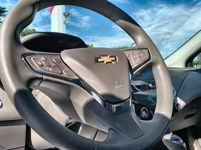 Used 2018 Chevrolet Cruze LT FWD image 19
