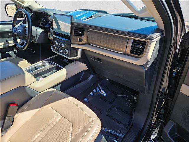 Used 2024 Ford Expedition Max Limited image 22