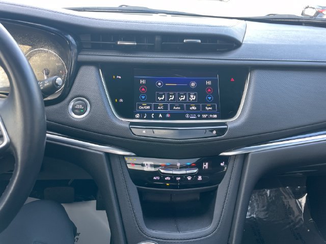 Used 2024 Cadillac XT5 Premium Luxury AWD/4WD image 12