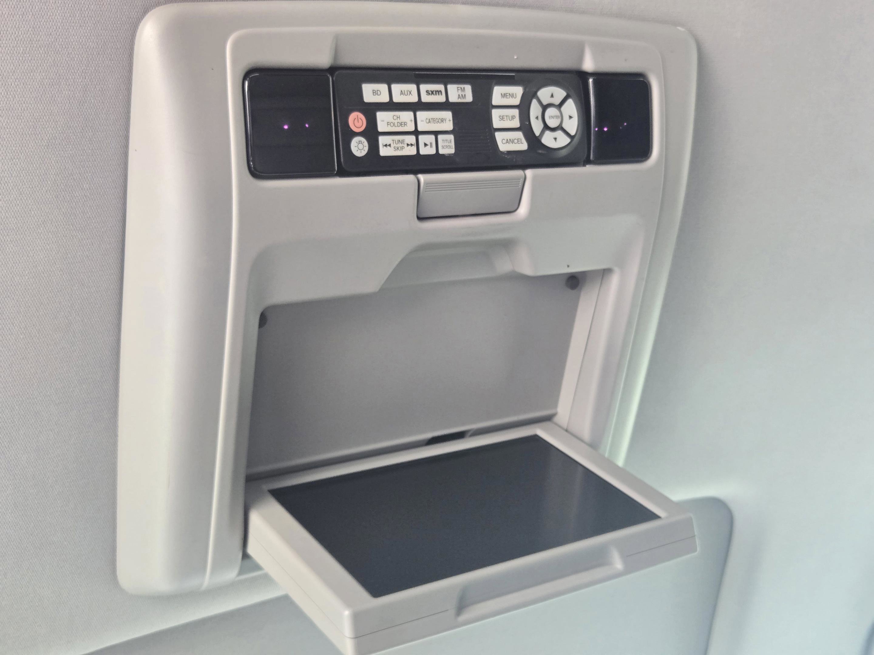 Used 2018 Honda Pilot Elite image 25