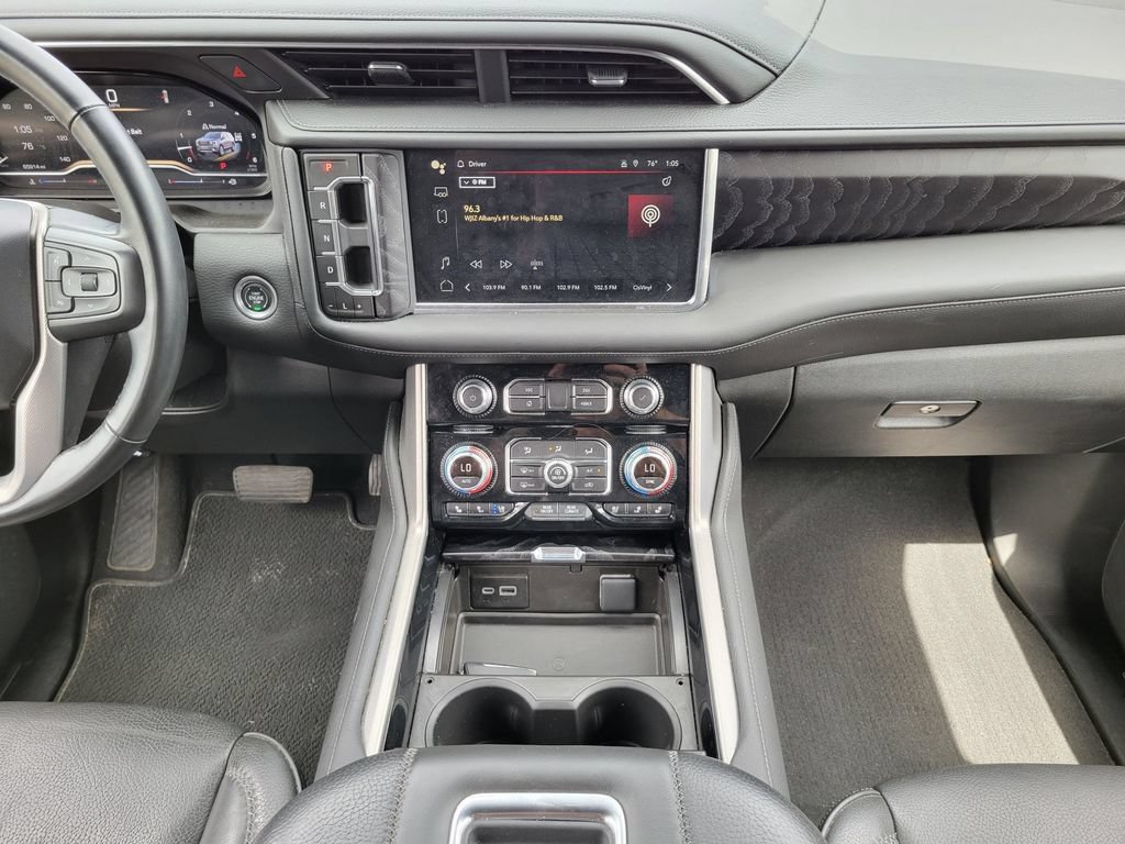 Used 2024 GMC Yukon XL Denali AWD/4WD image 21