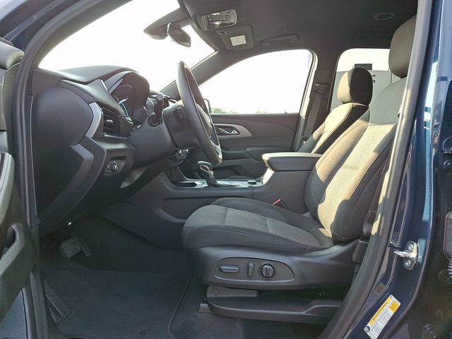 Used 2023 Chevrolet Traverse LT AWD/4WD image 16