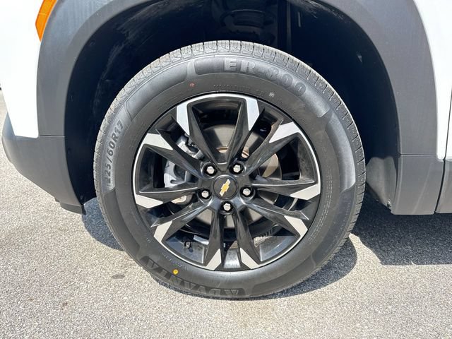 Used 2022 Chevrolet TrailBlazer LT w/ Convenience Package AWD/4WD image 10