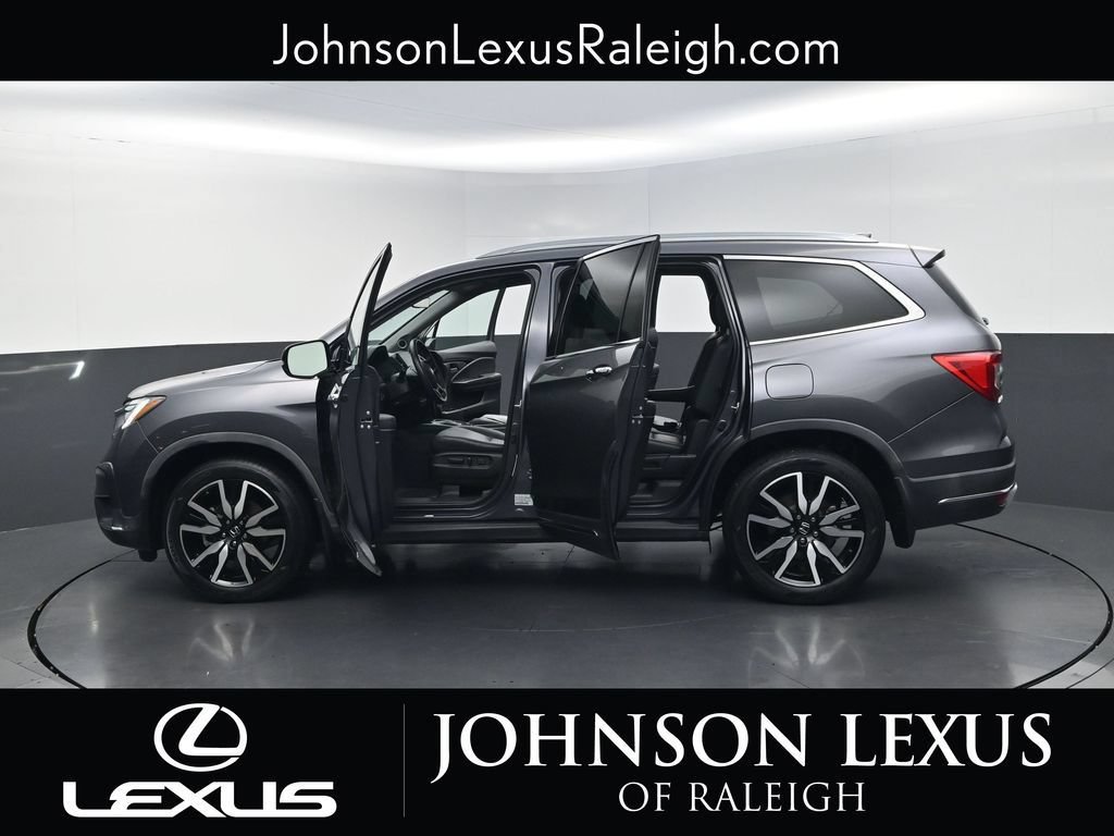 Used 2019 Honda Pilot Elite image 36