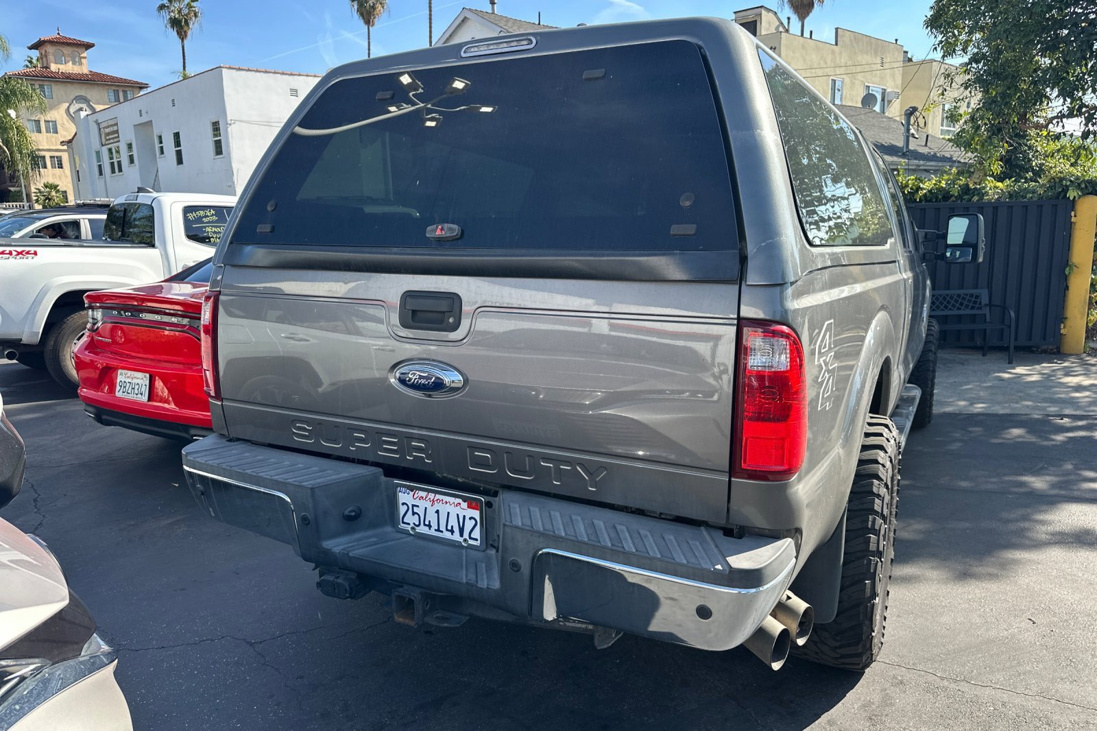 Used 2013 Ford F250 Lariat w/ Lariat Ultimate Pkg image 4