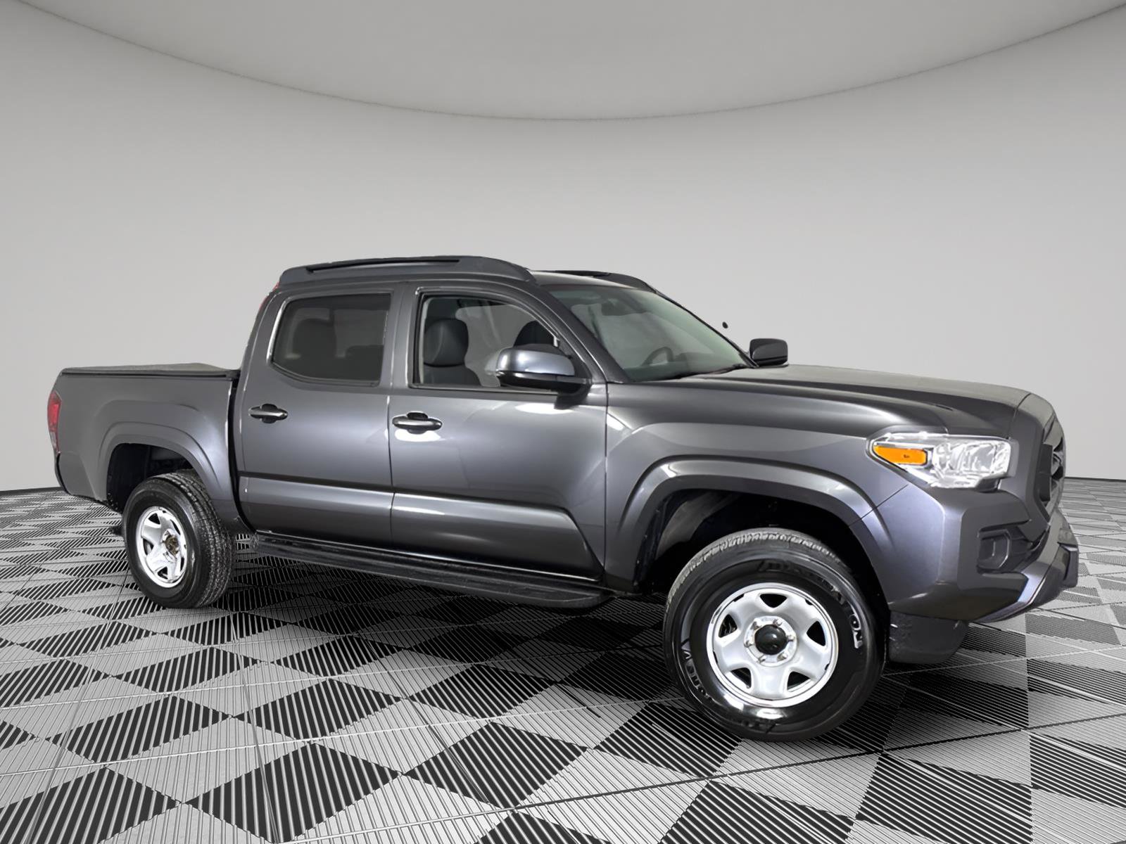 Used 2023 Toyota Tacoma SR image 1