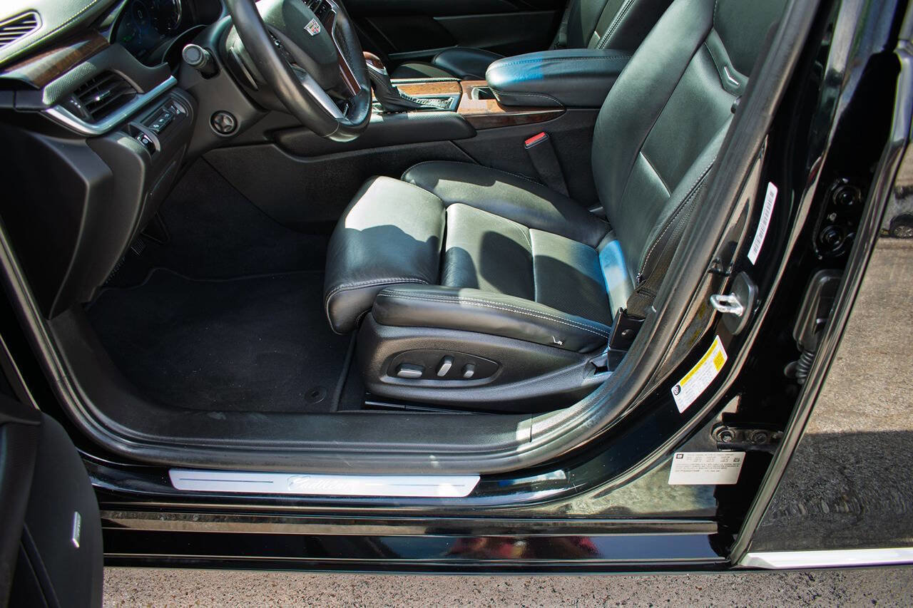 Used 2016 Cadillac XTS Premium FWD image 13