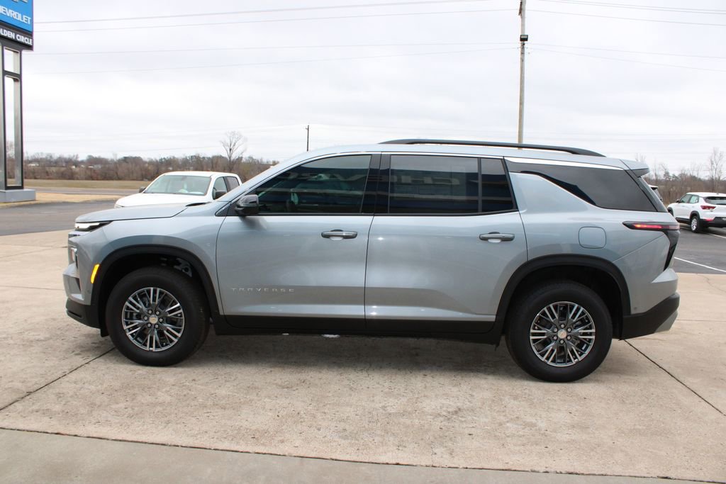New 2026 Chevrolet Traverse LT w/ Enhanced Driving Package image 6