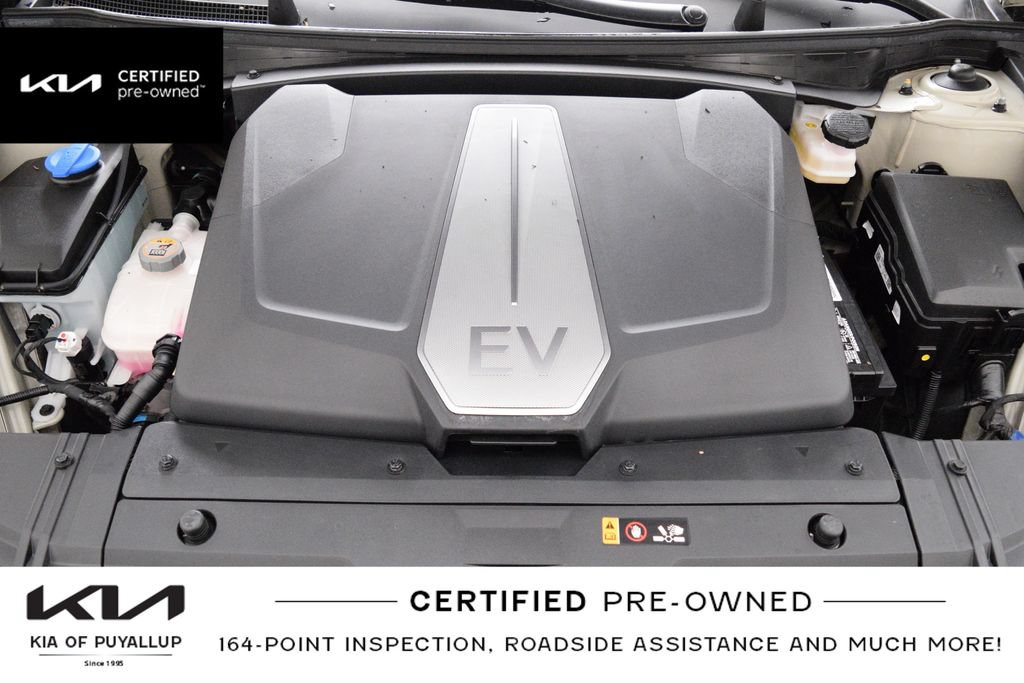 Certified 2024 Kia EV6 Light AWD/4WD image 21