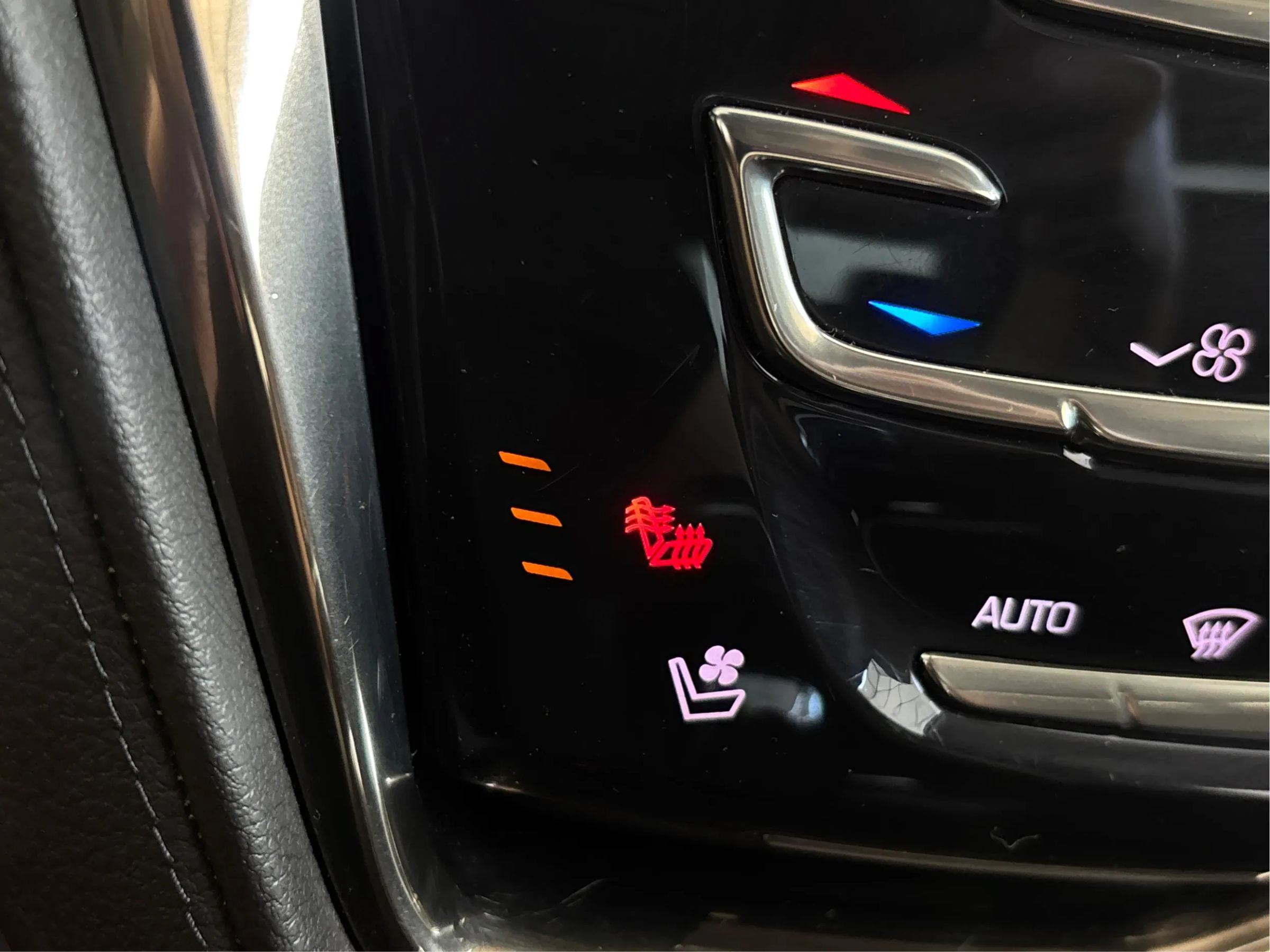 Used 2018 Cadillac CTS Luxury AWD/4WD image 43