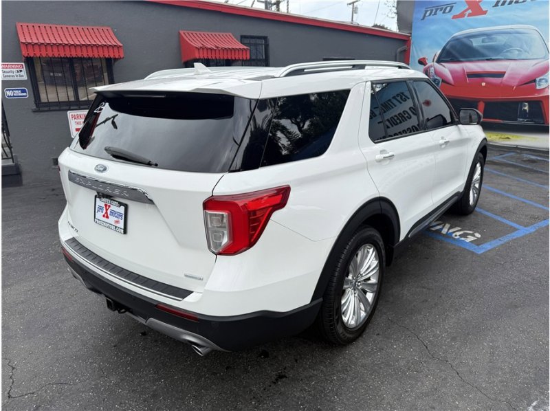 Used 2020 Ford Explorer Limited w/ Class III Trailer Tow Package image 13