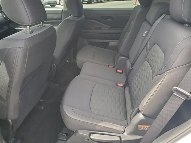 Certified 2025 Nissan Pathfinder SV image 12