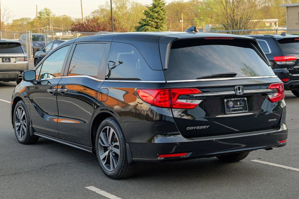 Used 2023 Honda Odyssey Touring image 5