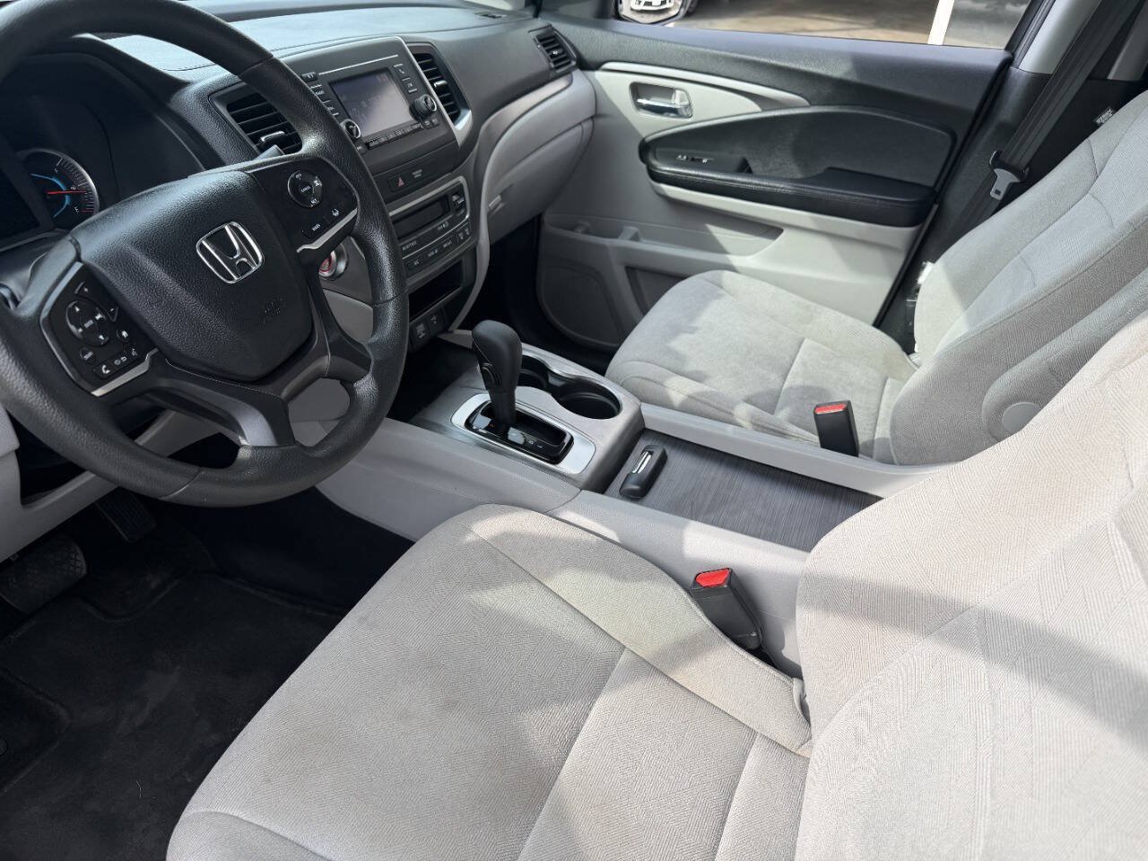 Used 2019 Honda Pilot LX image 17